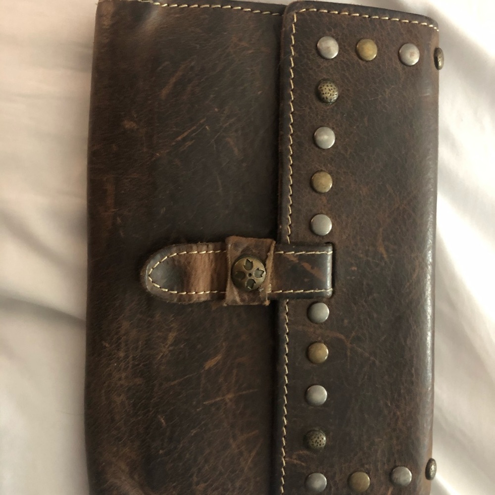 Patricia Nash wallet